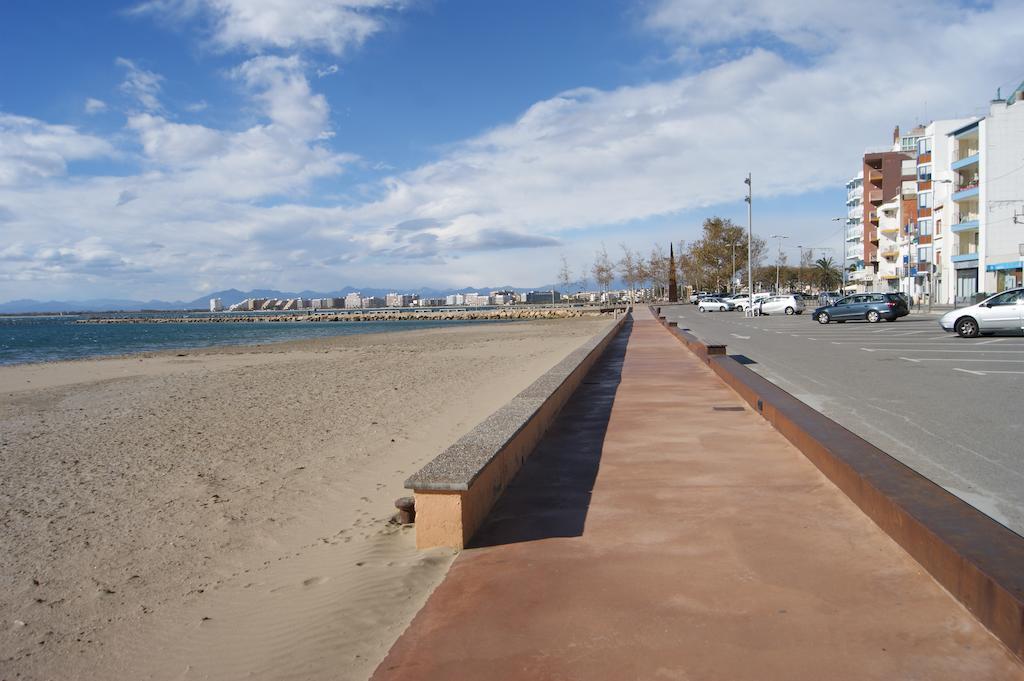 Agi Sant Antoni Apartment โรเซส ห้อง รูปภาพ