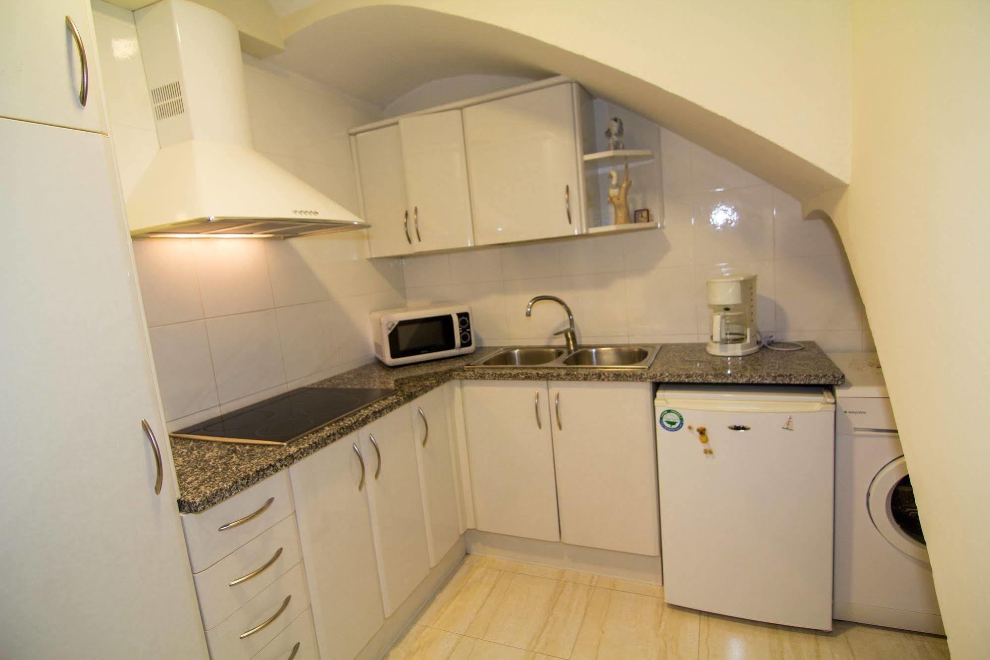 Agi Sant Antoni Apartment โรเซส ภายนอก รูปภาพ