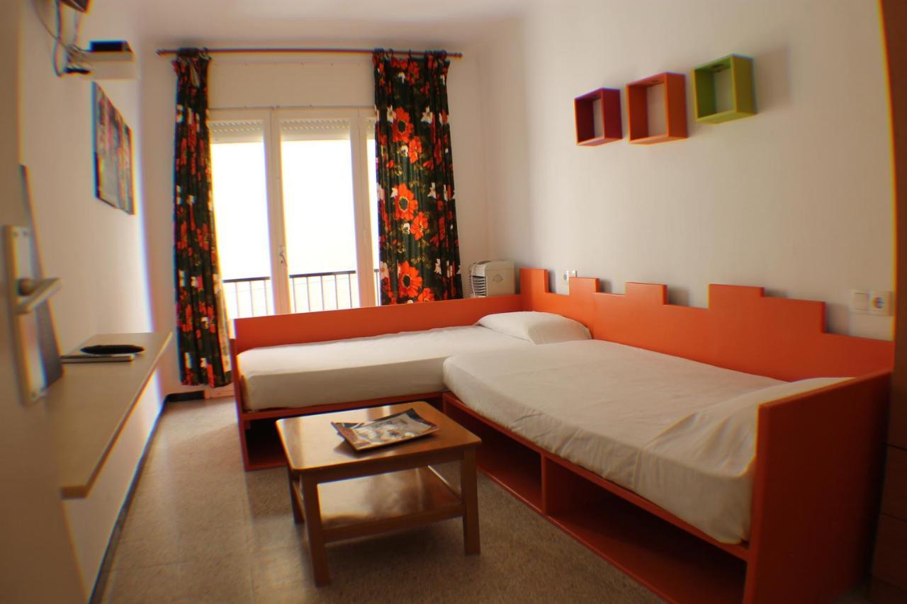 Agi Sant Antoni Apartment โรเซส ภายนอก รูปภาพ
