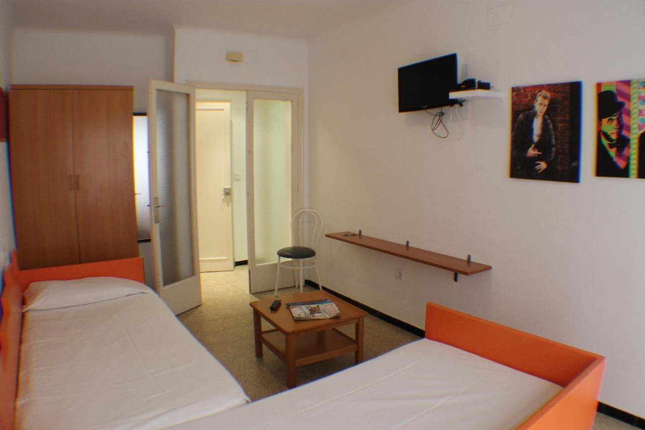 Agi Sant Antoni Apartment โรเซส ภายนอก รูปภาพ